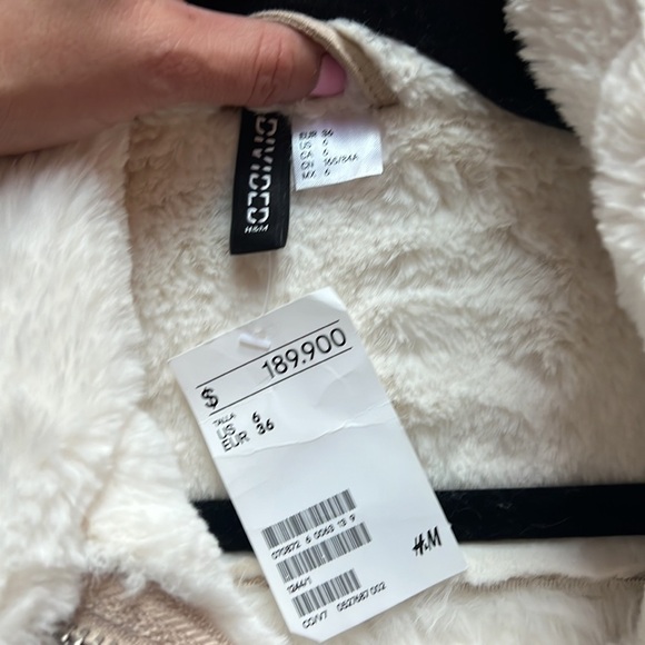 🆕Jacket with Faux Fur Lining, Size 6 - Picture 7 of 8